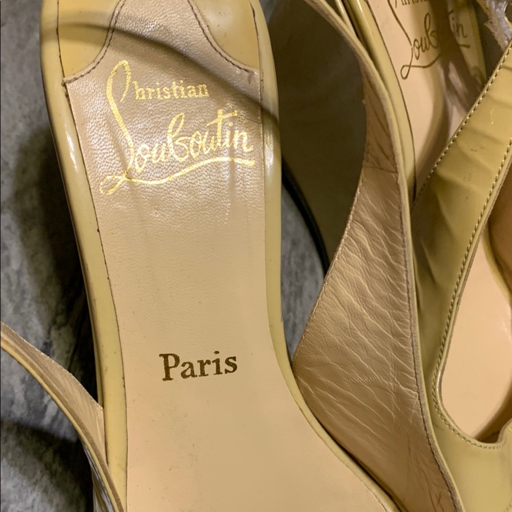 Christian Louboutin - Picture 2 of 5